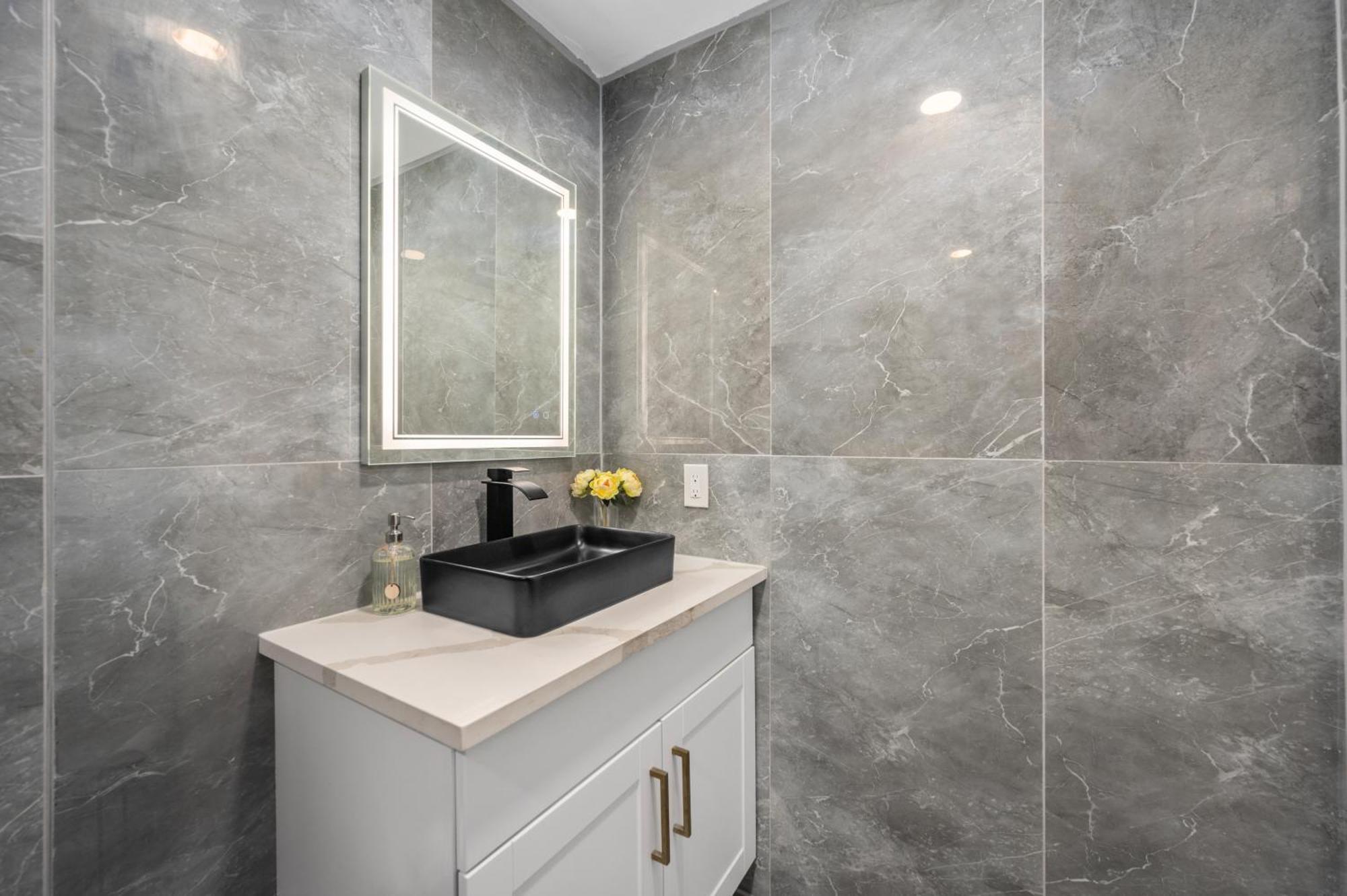 Charming 1br Heights With Pool And Free Park Apartment