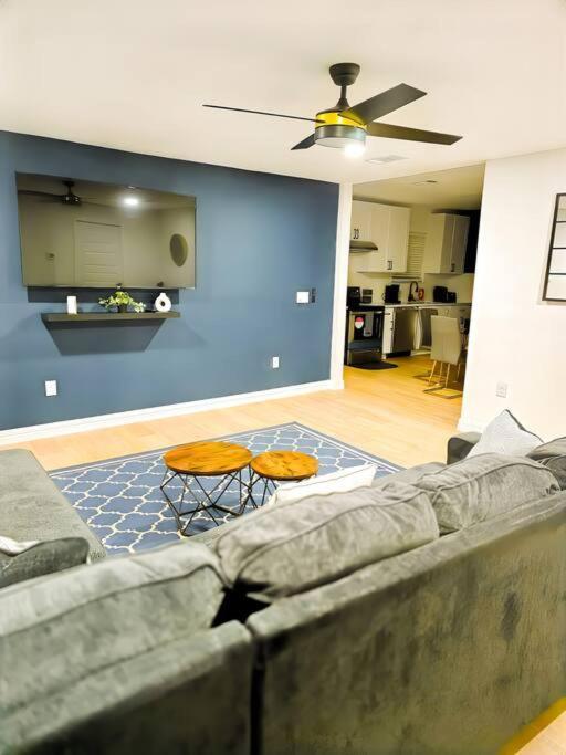 1br 1q Bed Queen Sofa Bed Dwntwn Med Center Holiday home *