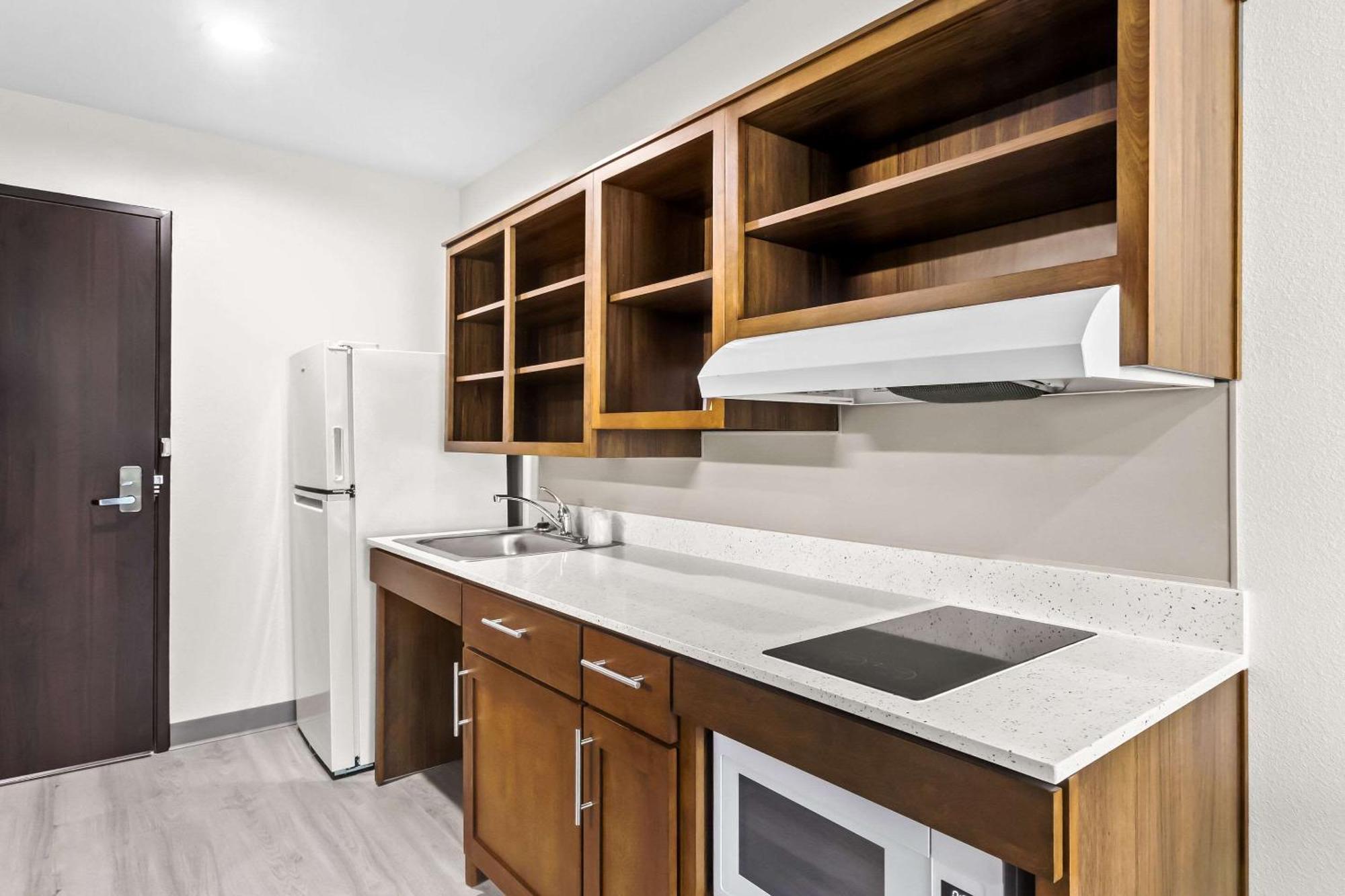 Woodspring South Hobby Hotel Houston