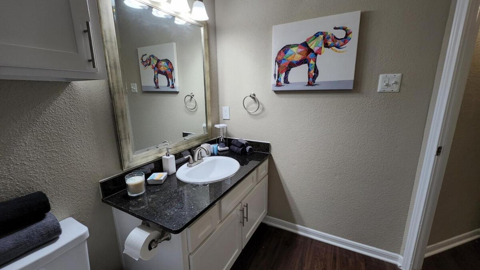 Med Center Charm 2br Haven