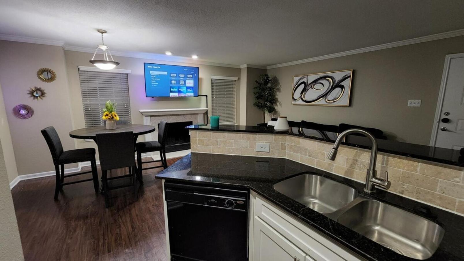 Apartment Med Center Charm 2br Haven Houston
