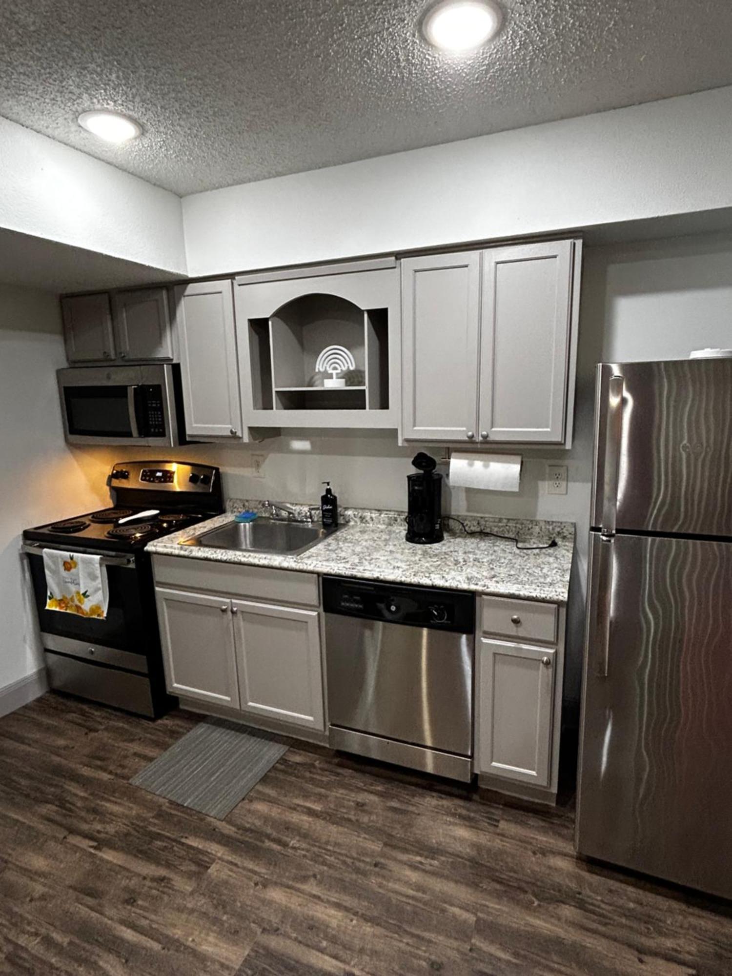 Posh Entire Unit At Nrg & Tmc Apartment Houston