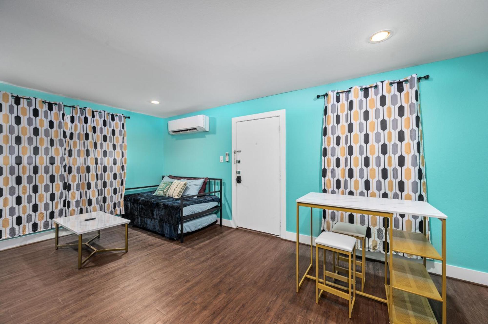 Lovely 1br Near Medical Center & Nrg Apartment