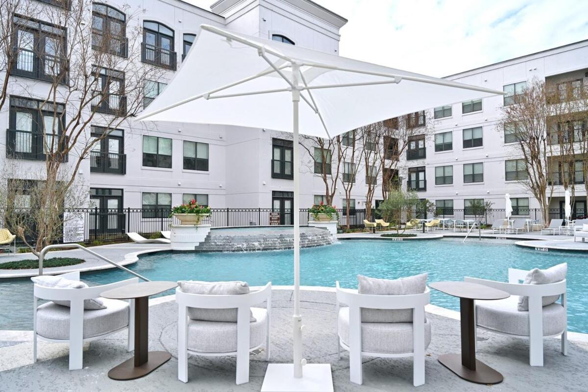 Ubp - Luxury 1 Bed Montrose Living Apartment