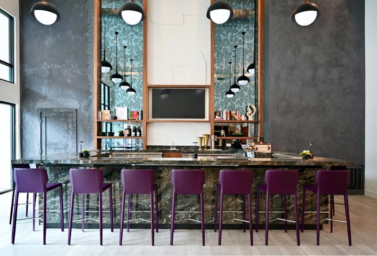 Ubp - Chic Midtown Montrose Apartment *