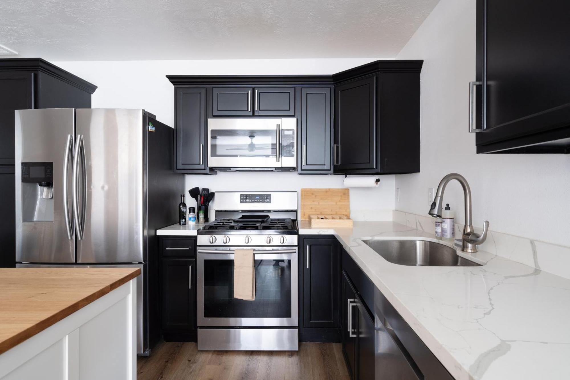 Convenient Downtown Homestay *