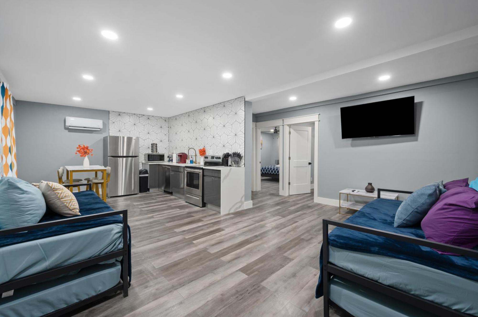Apartment Elegant 2br Near Med Center With Free Park