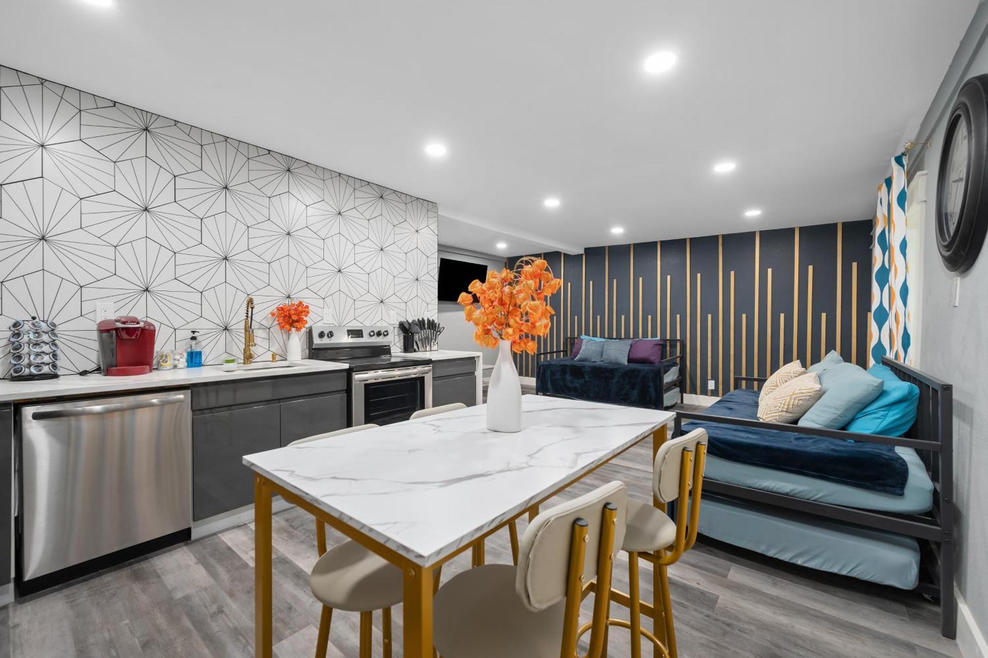 Elegant 2br Near Med Center With Free Park