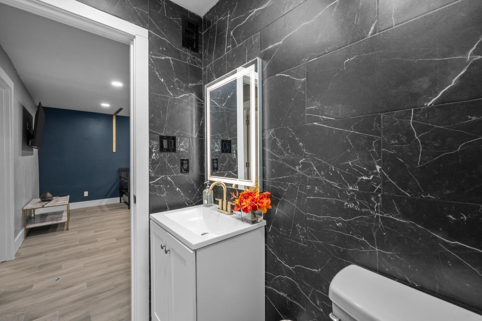 Apartment Cozy Galleria Near Uptown With Free Park *