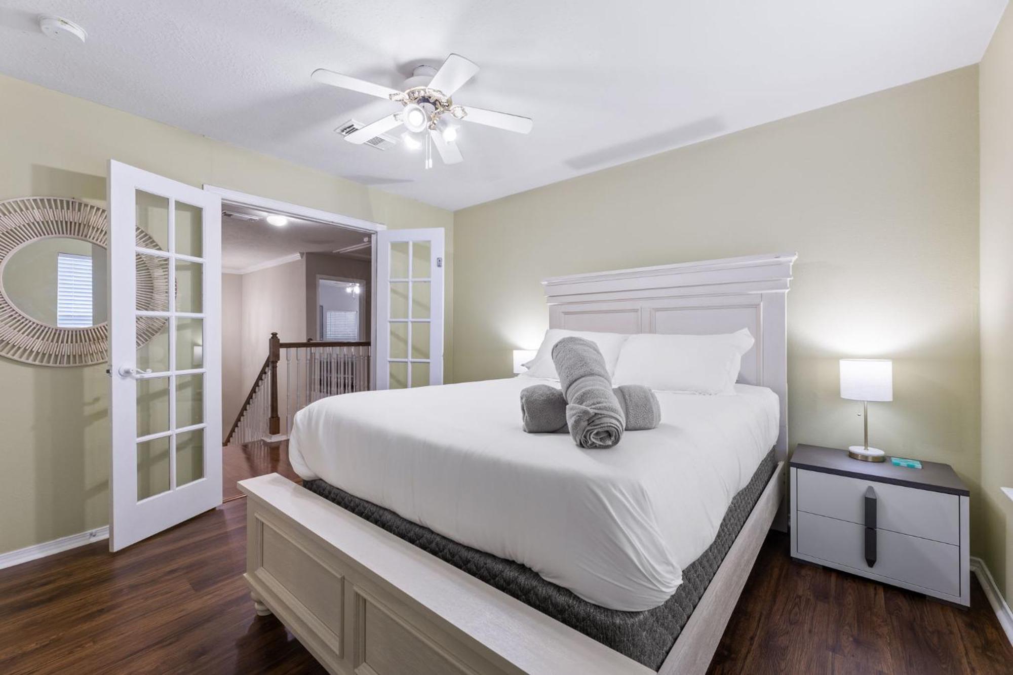 Brand New 4br 2ba With Hot Tub Holiday home