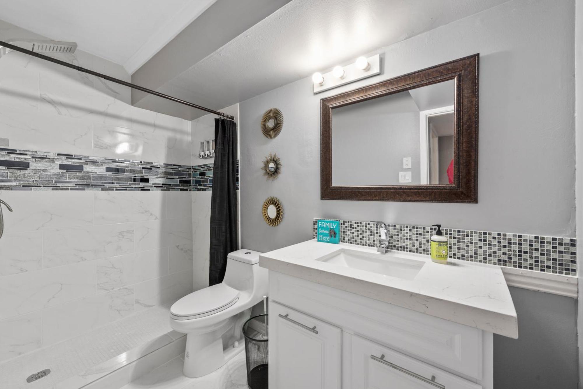 Apartment Tiffany Hip Montrose Near Medcenter Uh & Nrg *