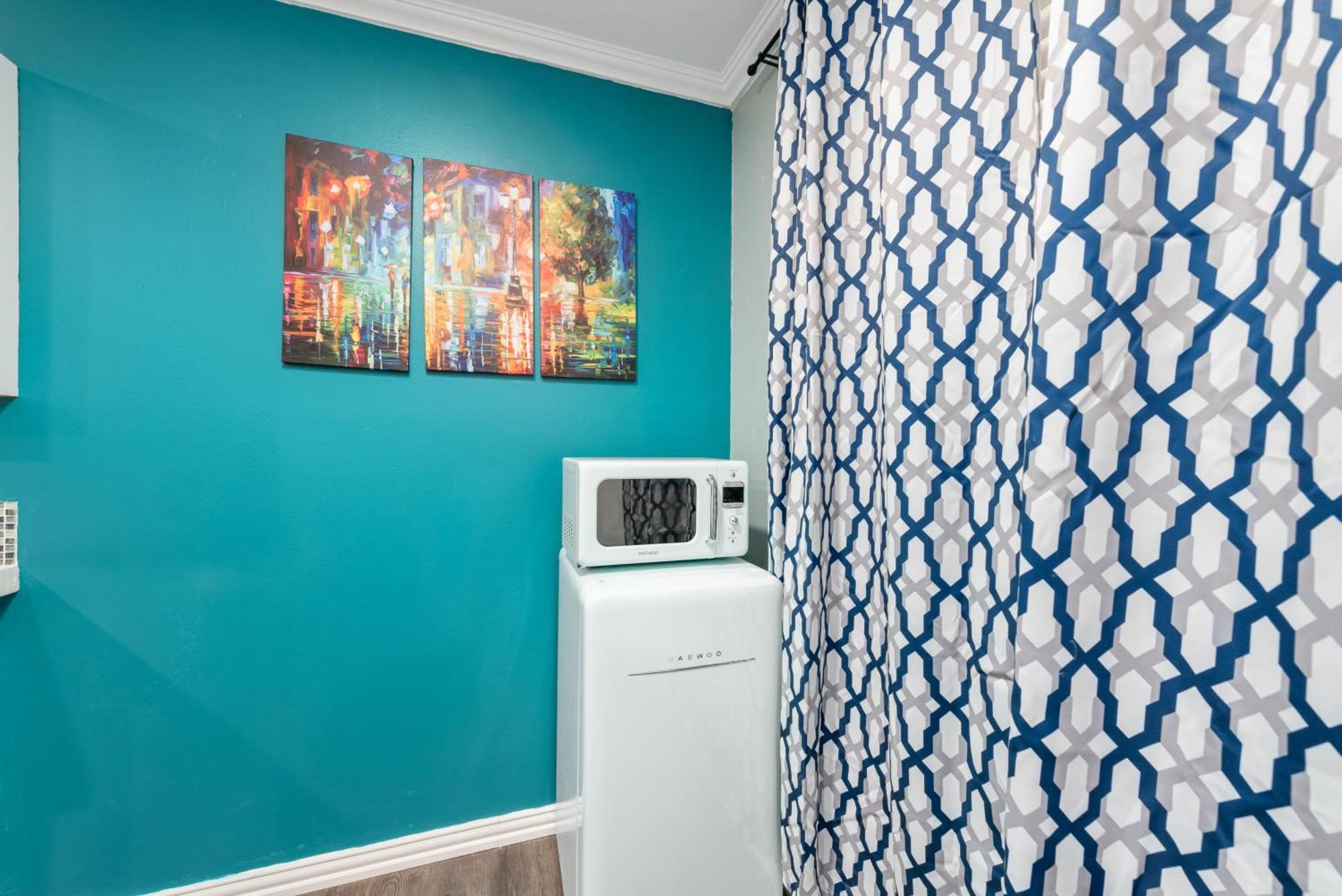 Apartment Tiffany Hip Montrose Near Medcenter Uh & Nrg *