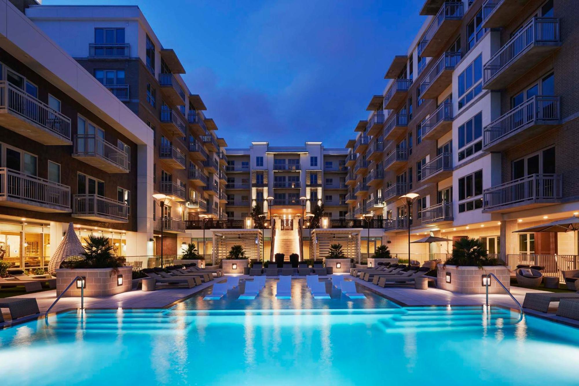 Apartment Midtown Hideaway