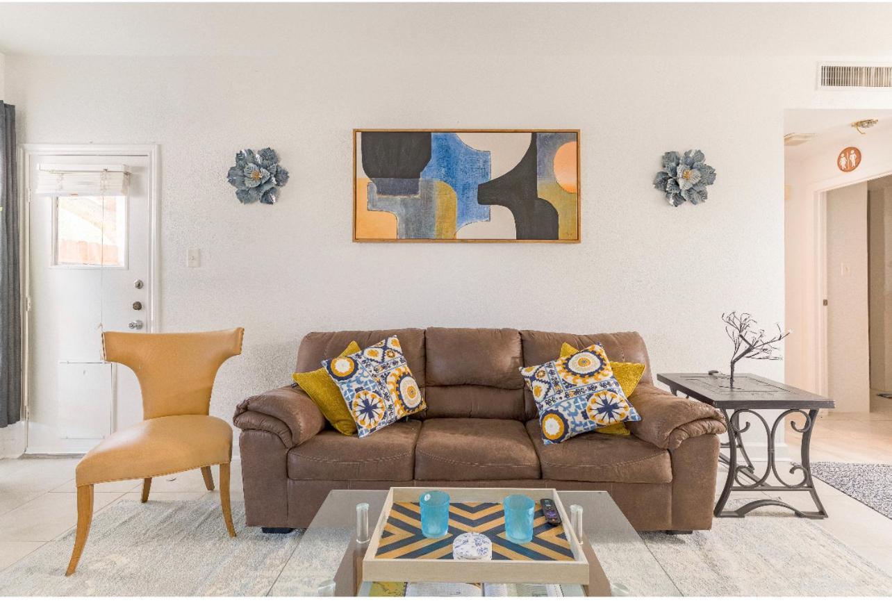 1 Bedroom Apt,medical Center, Bills Included Houston