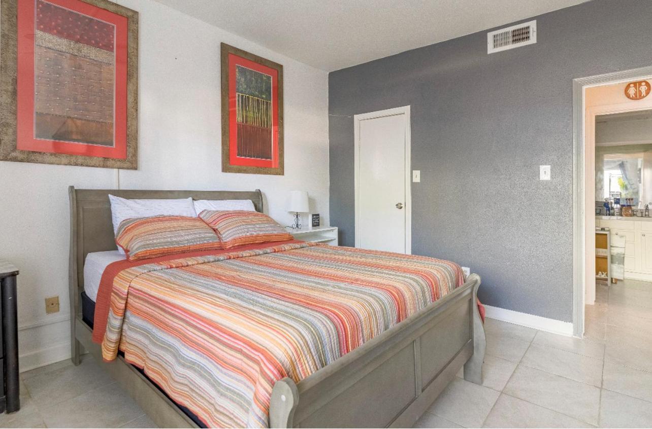 Apartment 1 Bedroom Apt,medical Center, Bills Included Houston