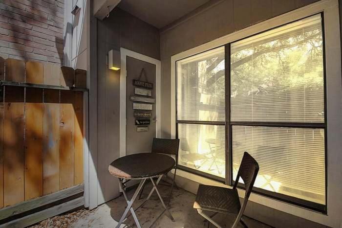 1 Bedroom Apt,medical Center, Bills Included Apartment