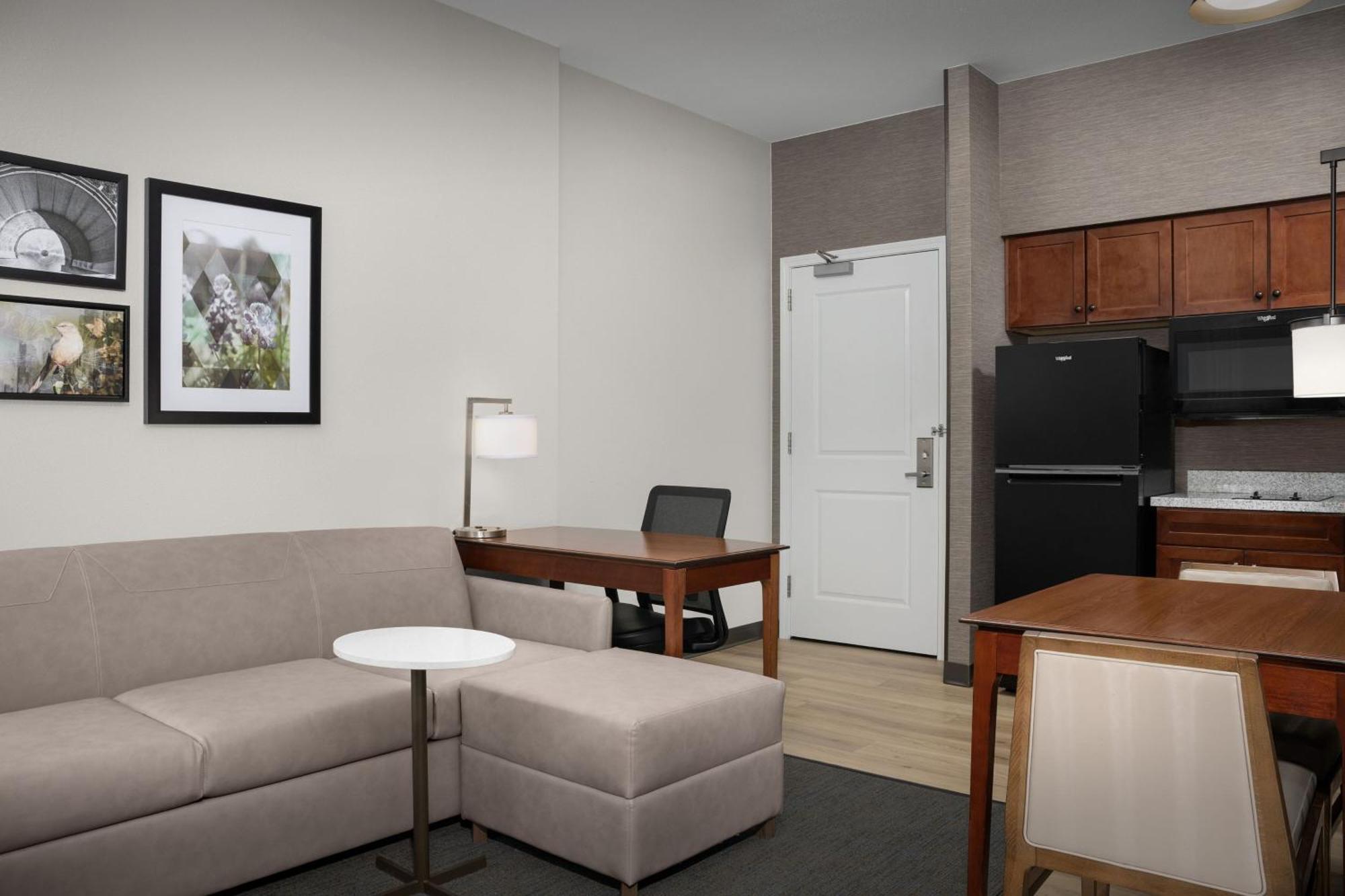 West Energy Corridor 3* Houston