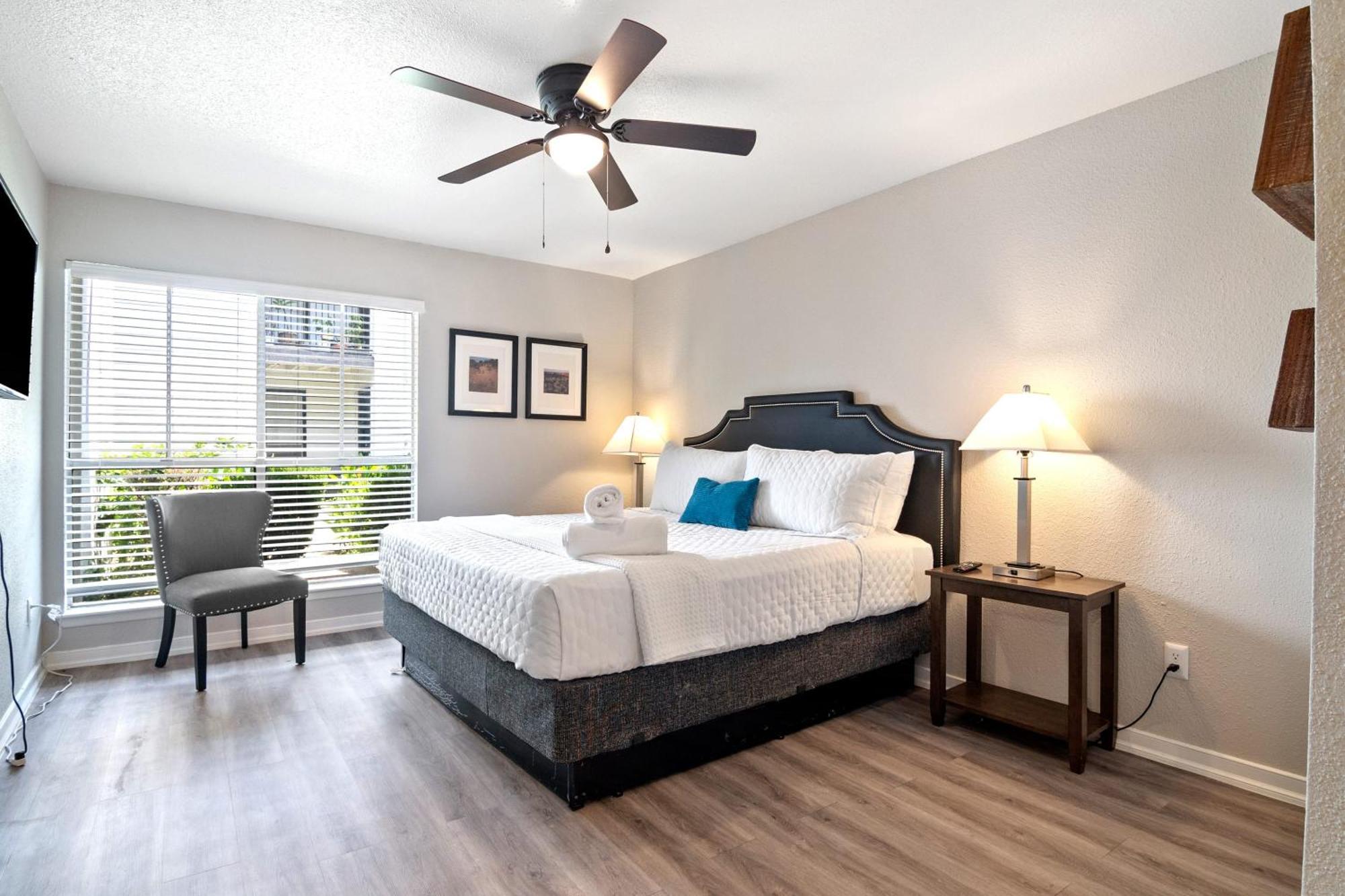 Apartment Contemporary 2br Near Downtown *
