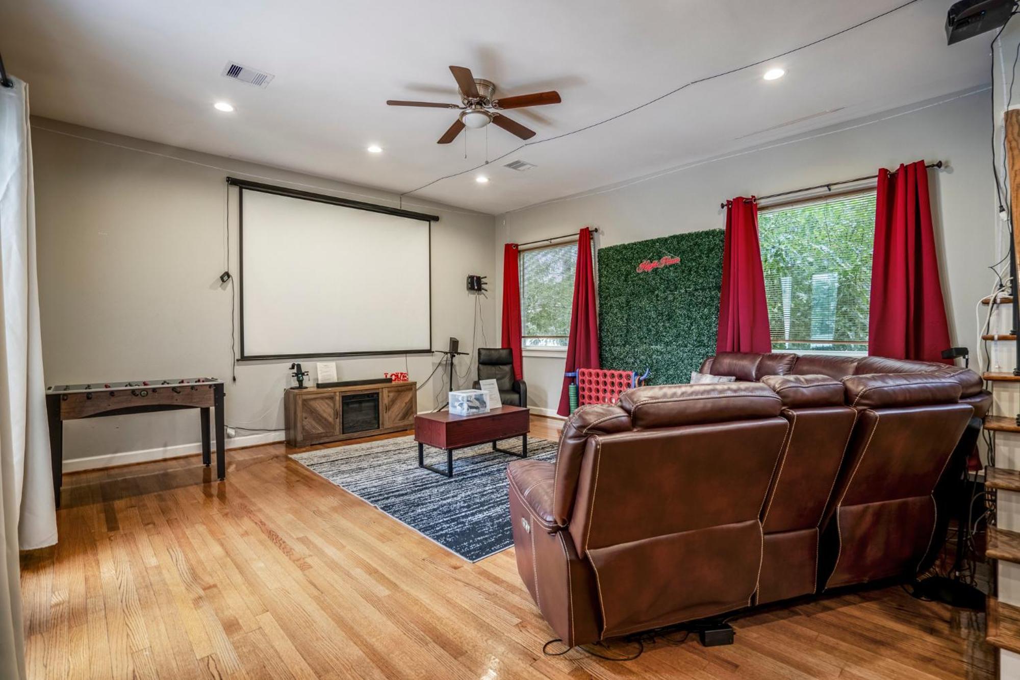 The Vibe 3bd X 4b I Downtown L Med Center I Nrg L Free Prking Apartment *