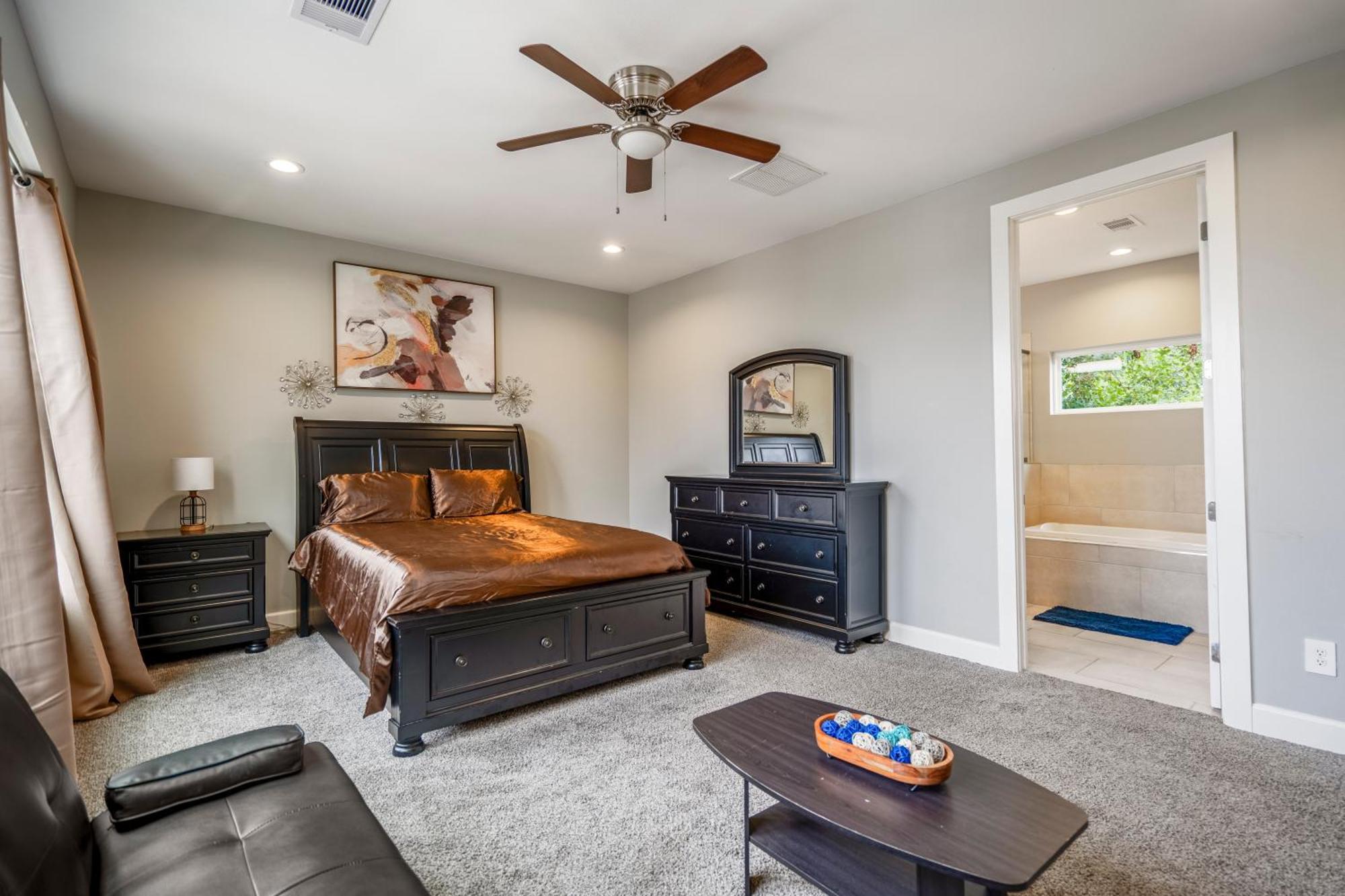The Vibe 3bd X 4b I Downtown L Med Center I Nrg L Free Prking