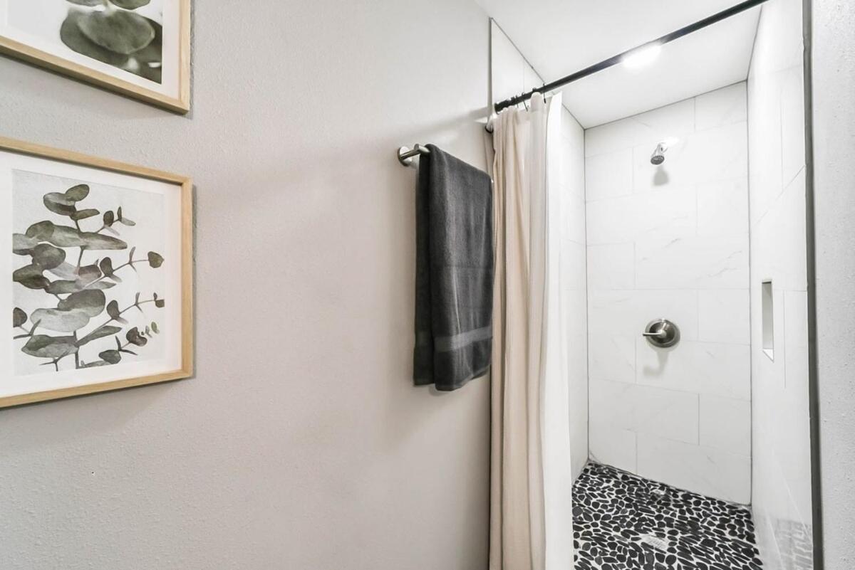 Comfy 5br With Hot Tub, 10min From Ngr Stadium Houston