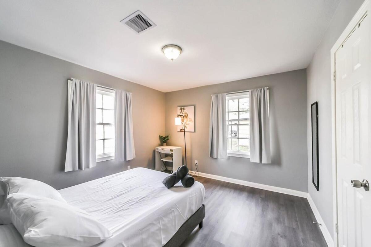 Comfy 5br With Hot Tub, 10min From Ngr Stadium * Houston
