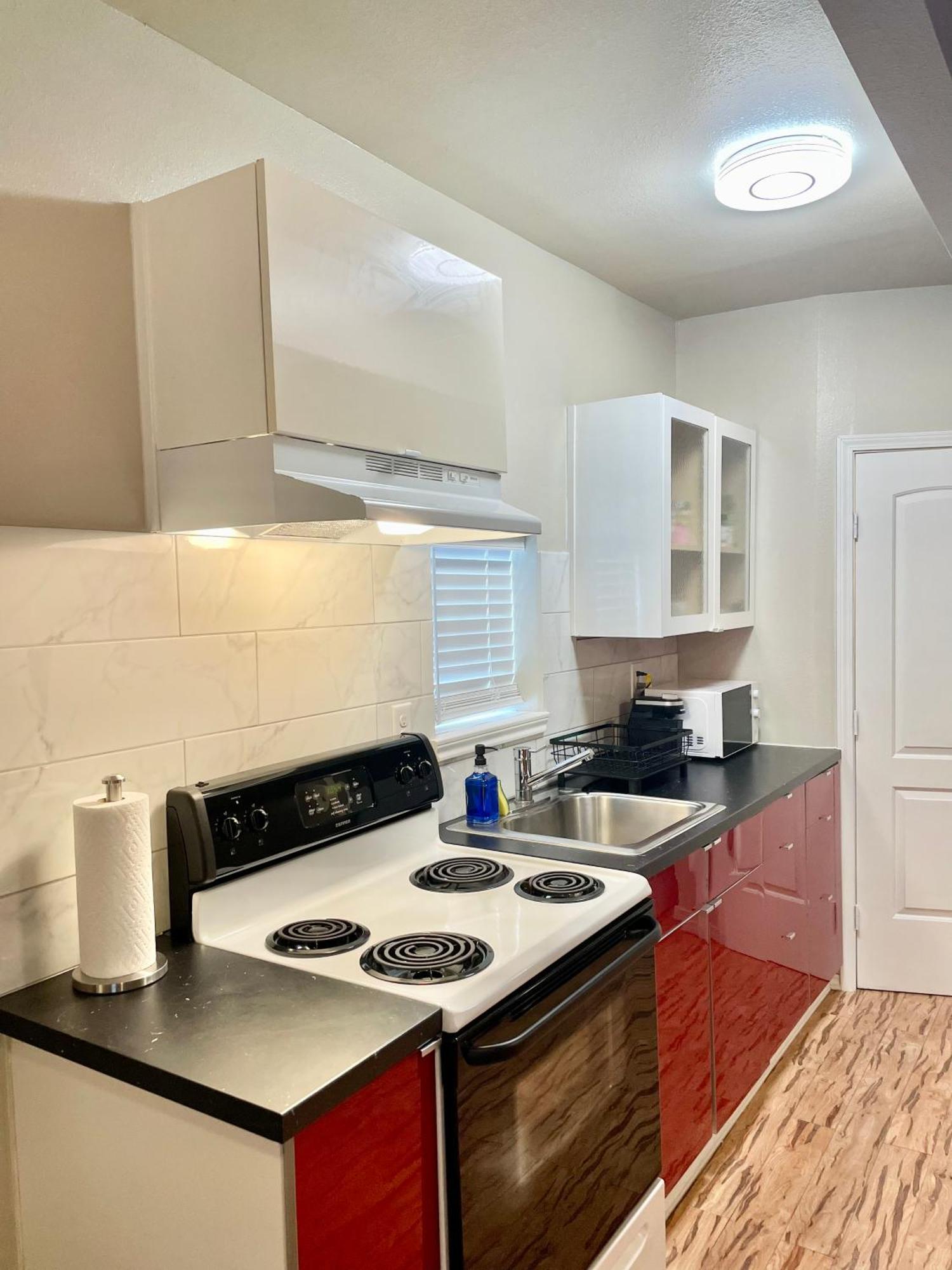 Delightful Location In Midtown! Apartment Houston