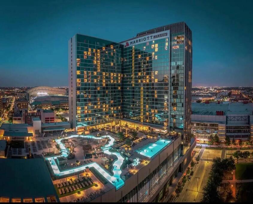 1 Bedroom 1 Ba Luxury - Museum District & Downtown Htx * Houston