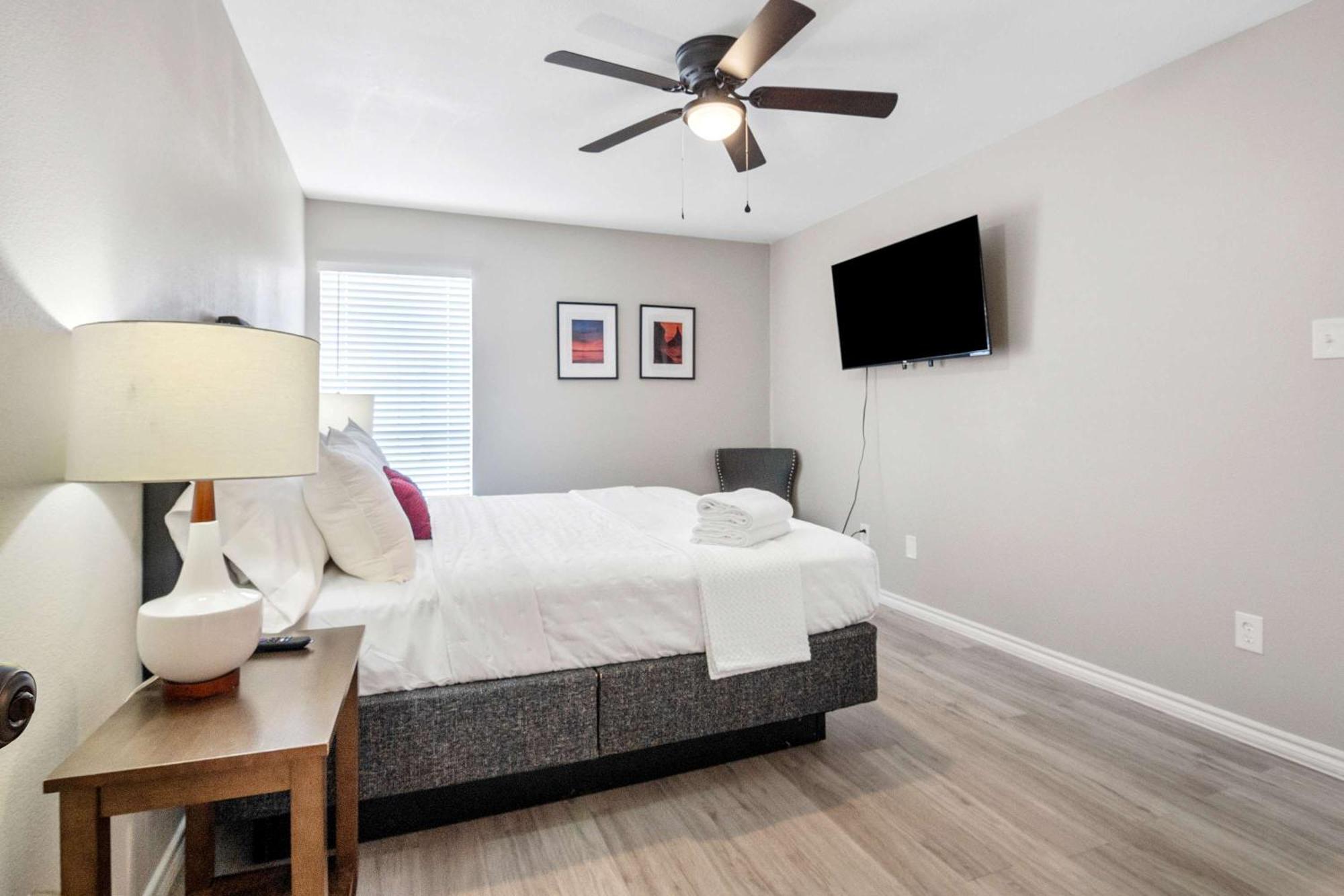 Apartment Stylish 10 Min To Main Street Downtown Houston