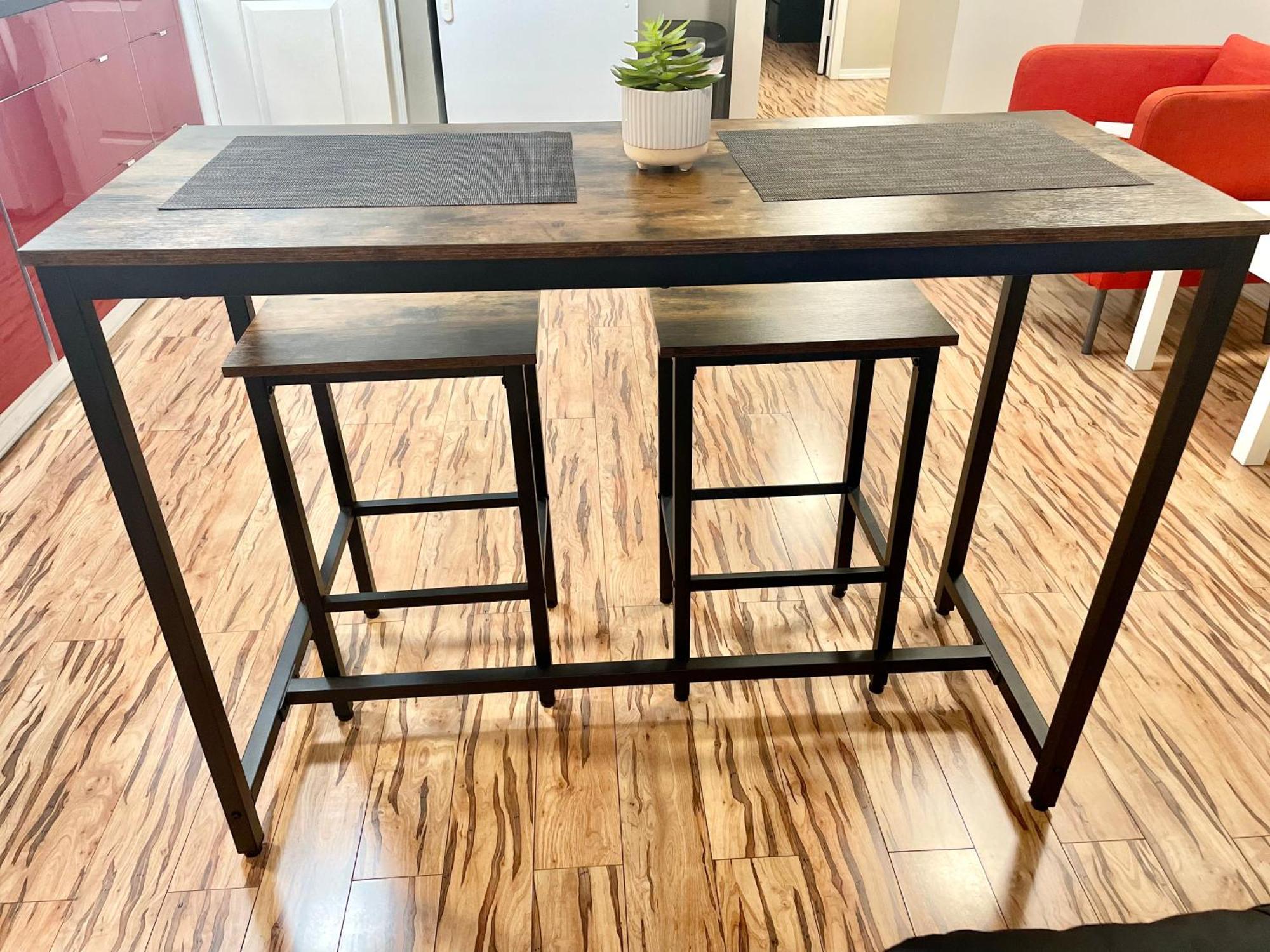 Delightful Location In Midtown! Apartment