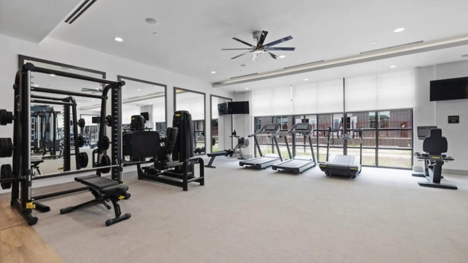Apartment Landing At The Standard In The Heights - 1 Bedroom In Northside *