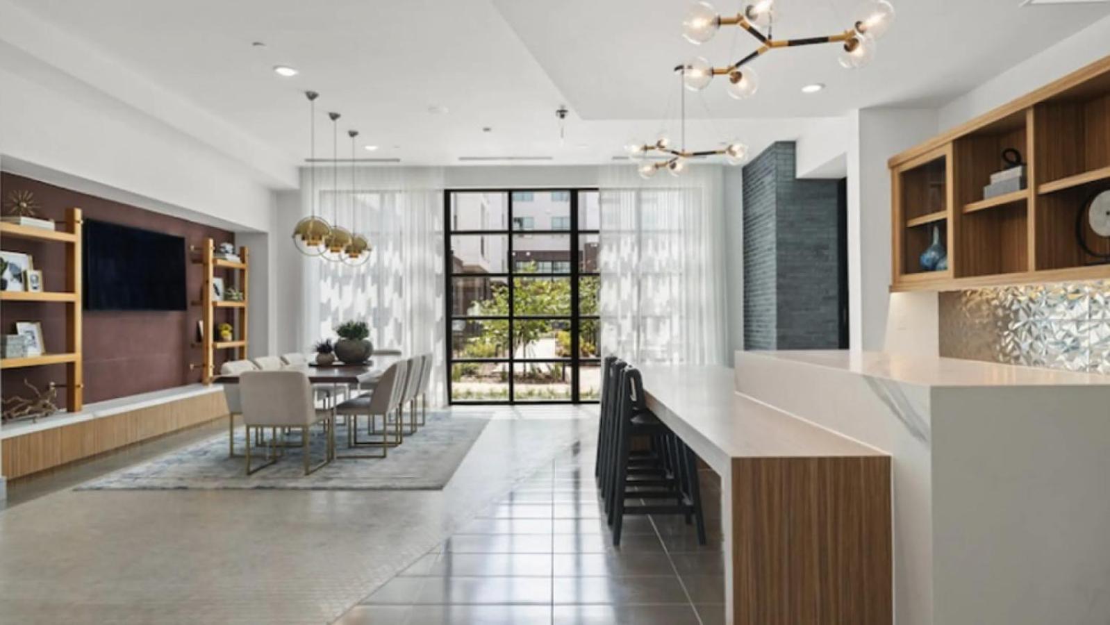 Landing At The Standard In The Heights - 1 Bedroom In Northside Apartment Houston