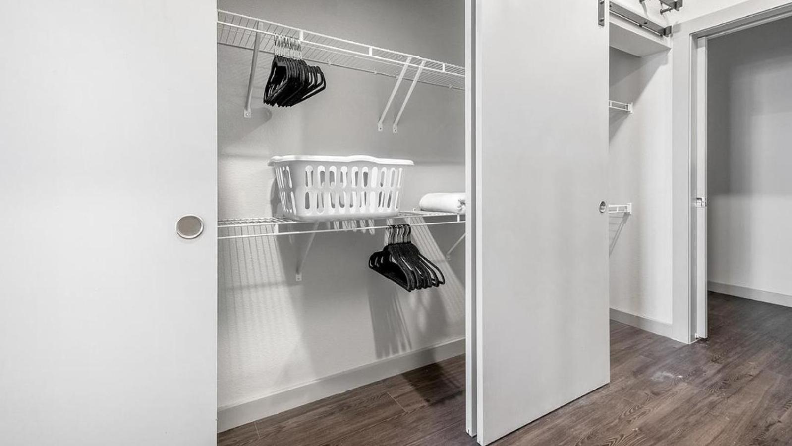 Landing At The Standard In The Heights - 1 Bedroom In Northside Apartment Houston