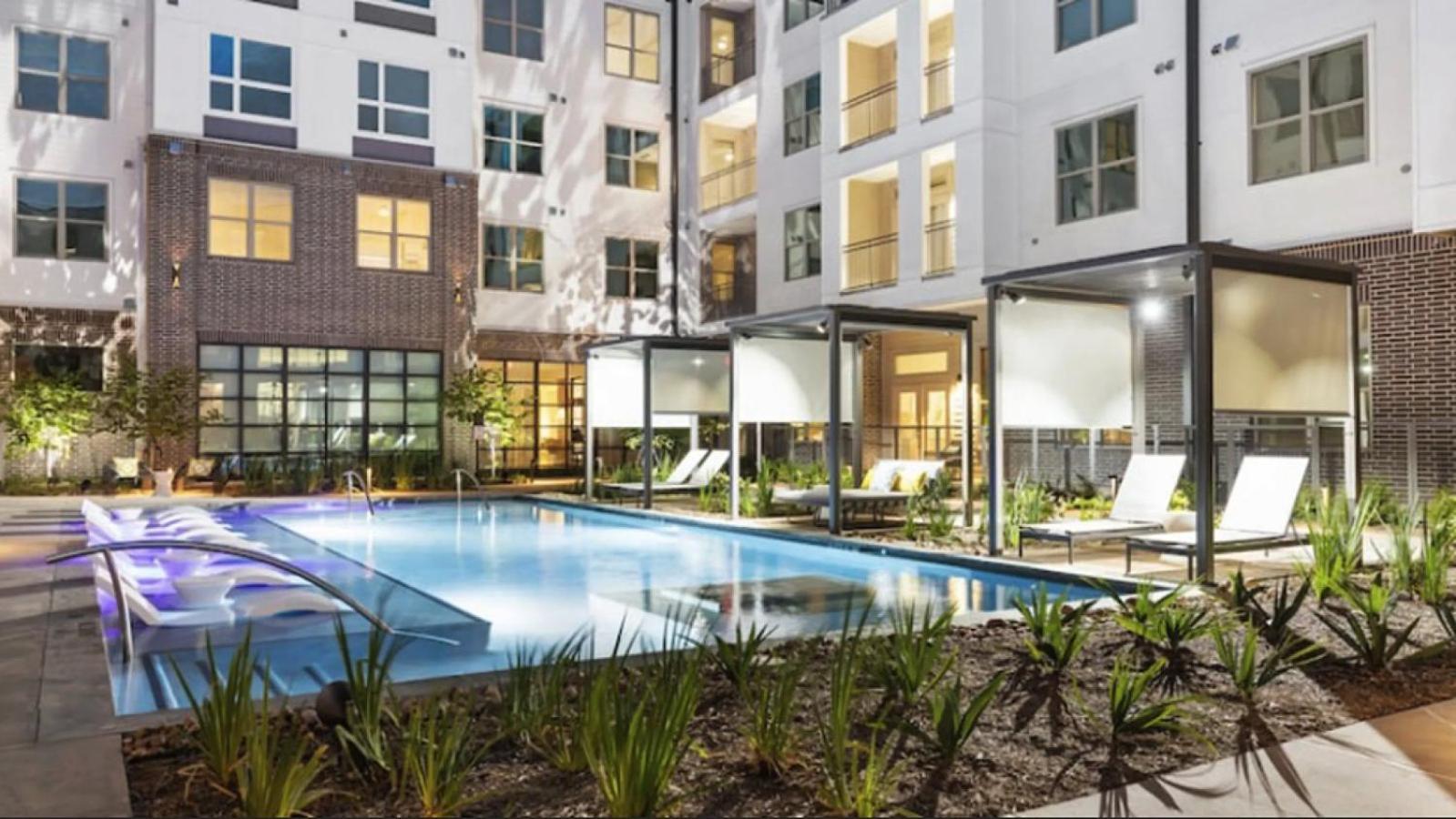 Landing At The Standard In The Heights - 1 Bedroom In Northside *
