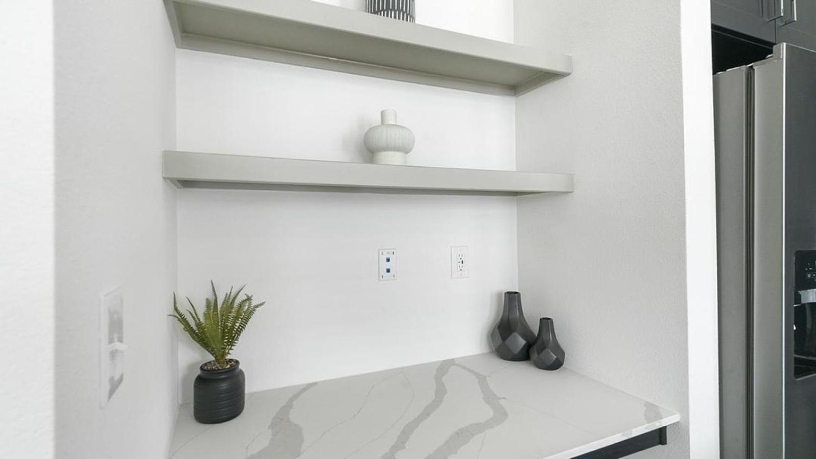 Apartment Landing At The Standard On The River - 2 Bedrooms In Northside Houston