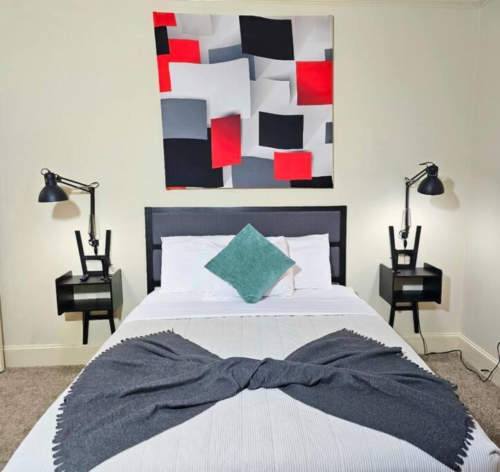 Sleeps 8 Zen Galleria Retreat King Bed Patio 3 Br *