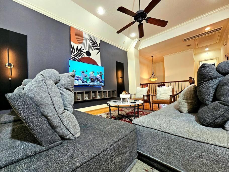 Apartment Sleeps 8 Zen Galleria Retreat King Bed Patio 3 Br Houston