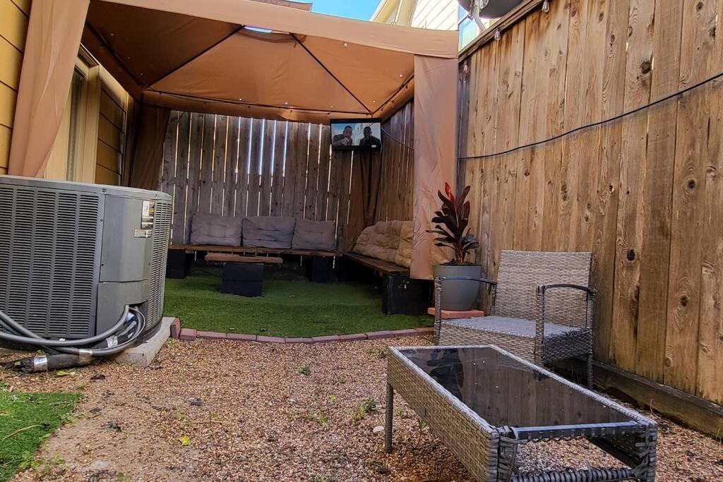Sleeps 8 Zen Galleria Retreat King Bed Patio 3 Br Apartment