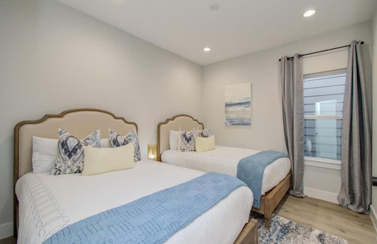 Heart Of - Modern 3bd Open-concept Holiday home Houston