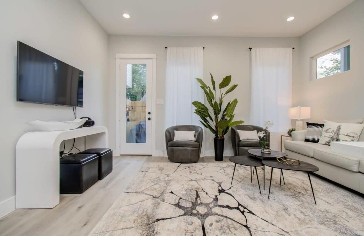 Holiday home Heart Of - Modern 3bd Open-concept *