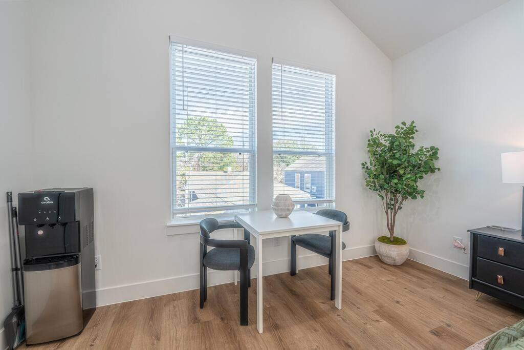 Apartment Boho-mod At East Downtown *