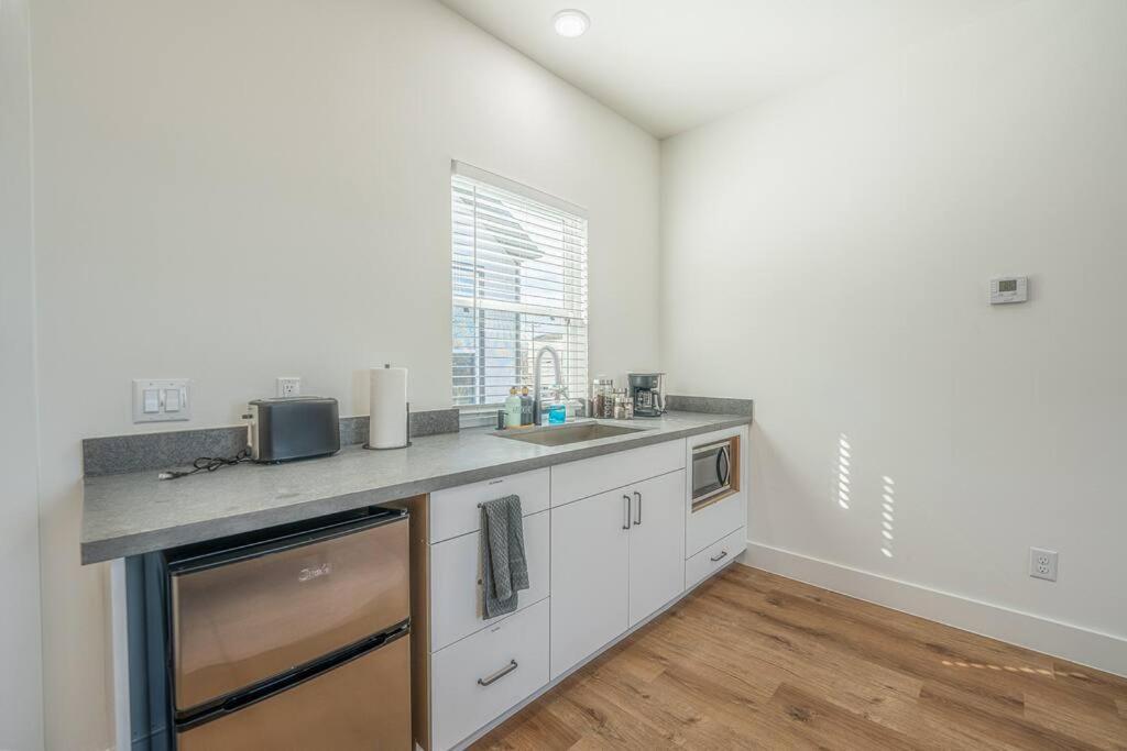 Boho-mod At East Downtown * Houston