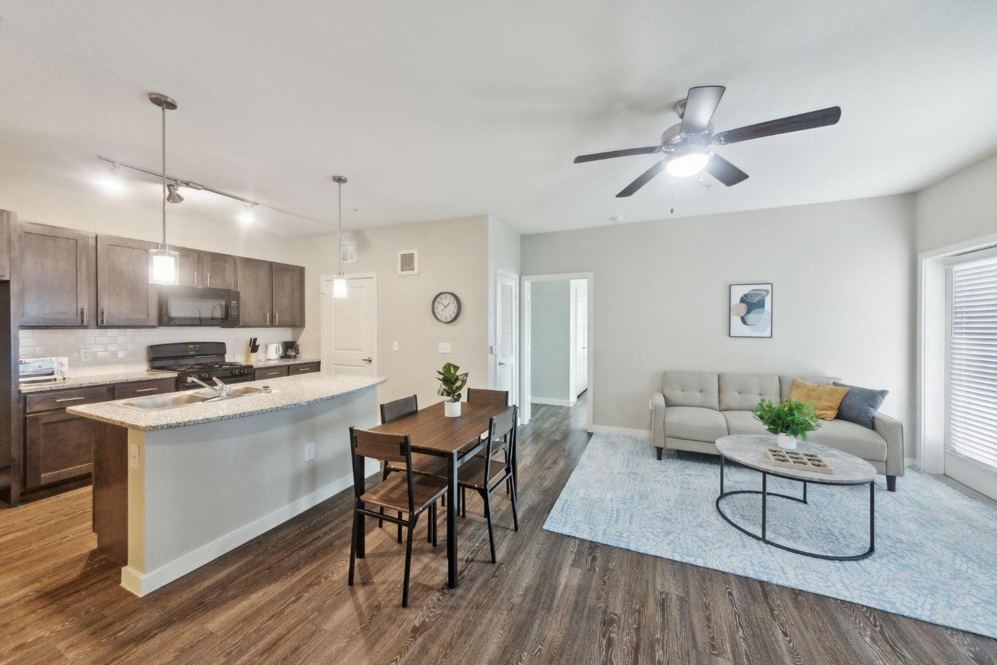C Creek 4316 I New Construction 2bd I Gated * Houston