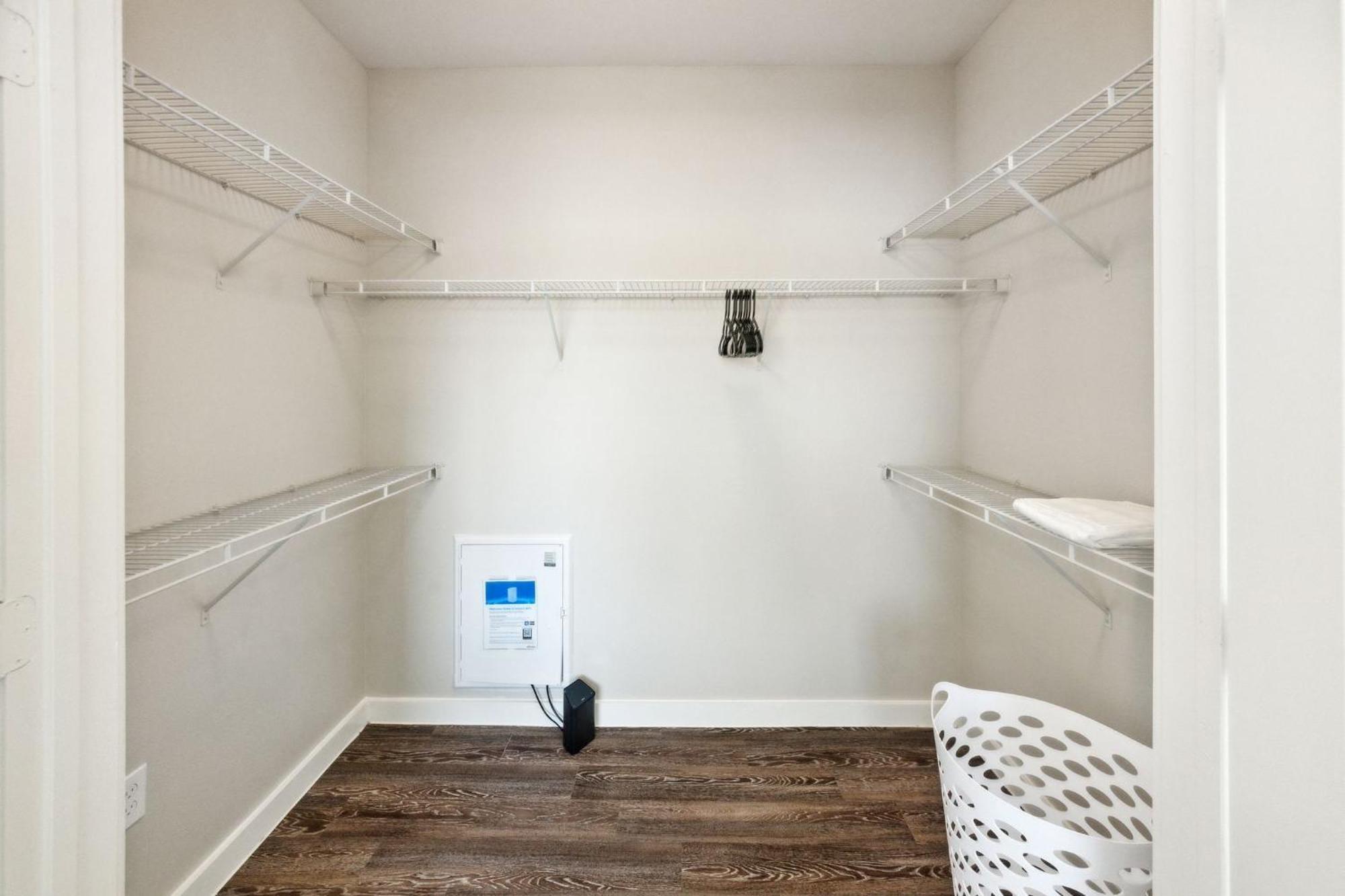 Apartment C Creek 4316 I New Construction 2bd I Gated