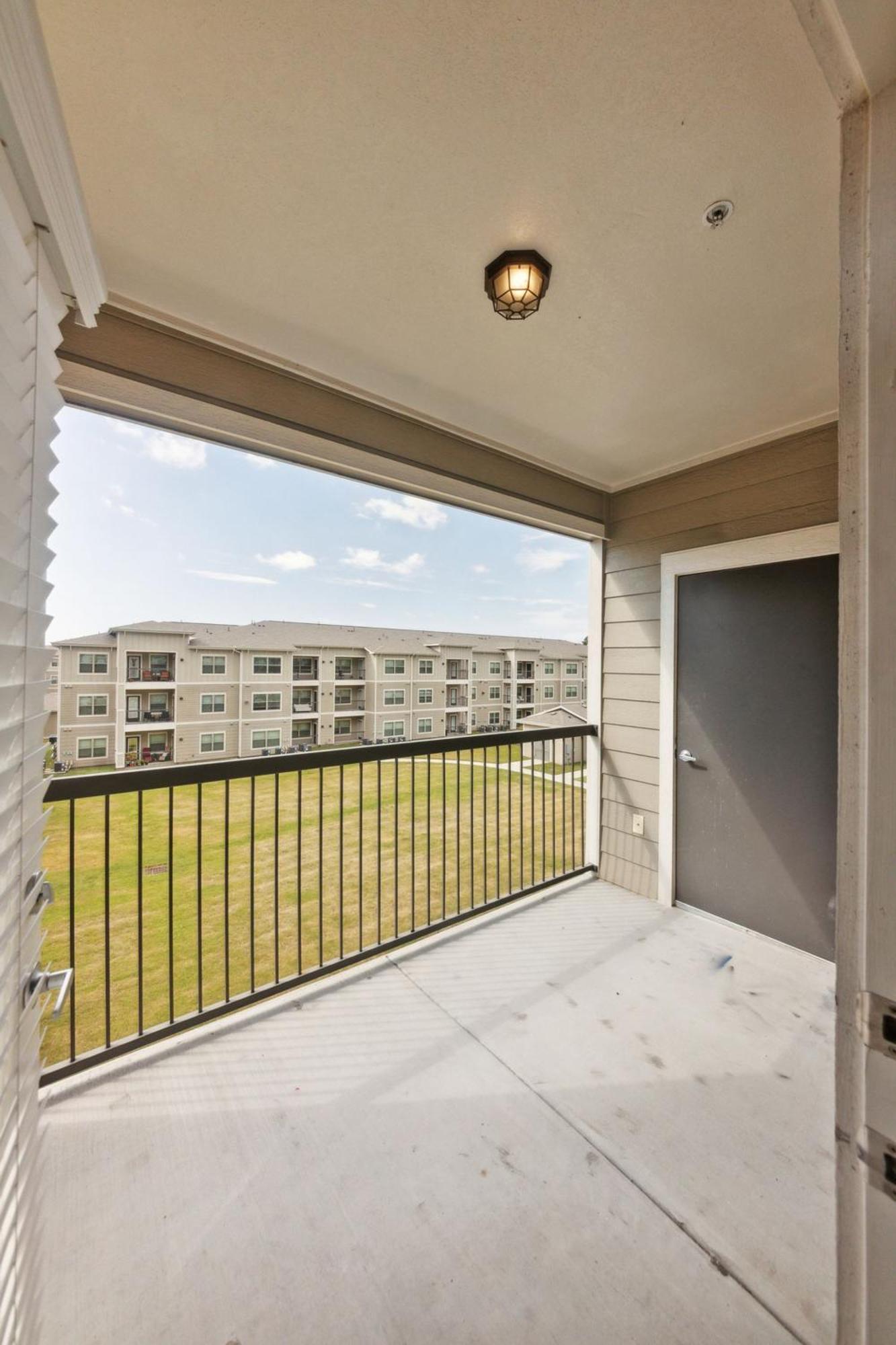 Apartment C Creek 4316 I New Construction 2bd I Gated