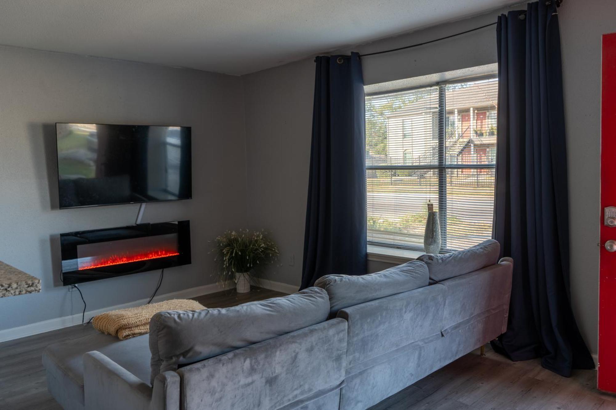 Echelon Oasis On Fleming Drive Modern Comfort & Smart Living Houston