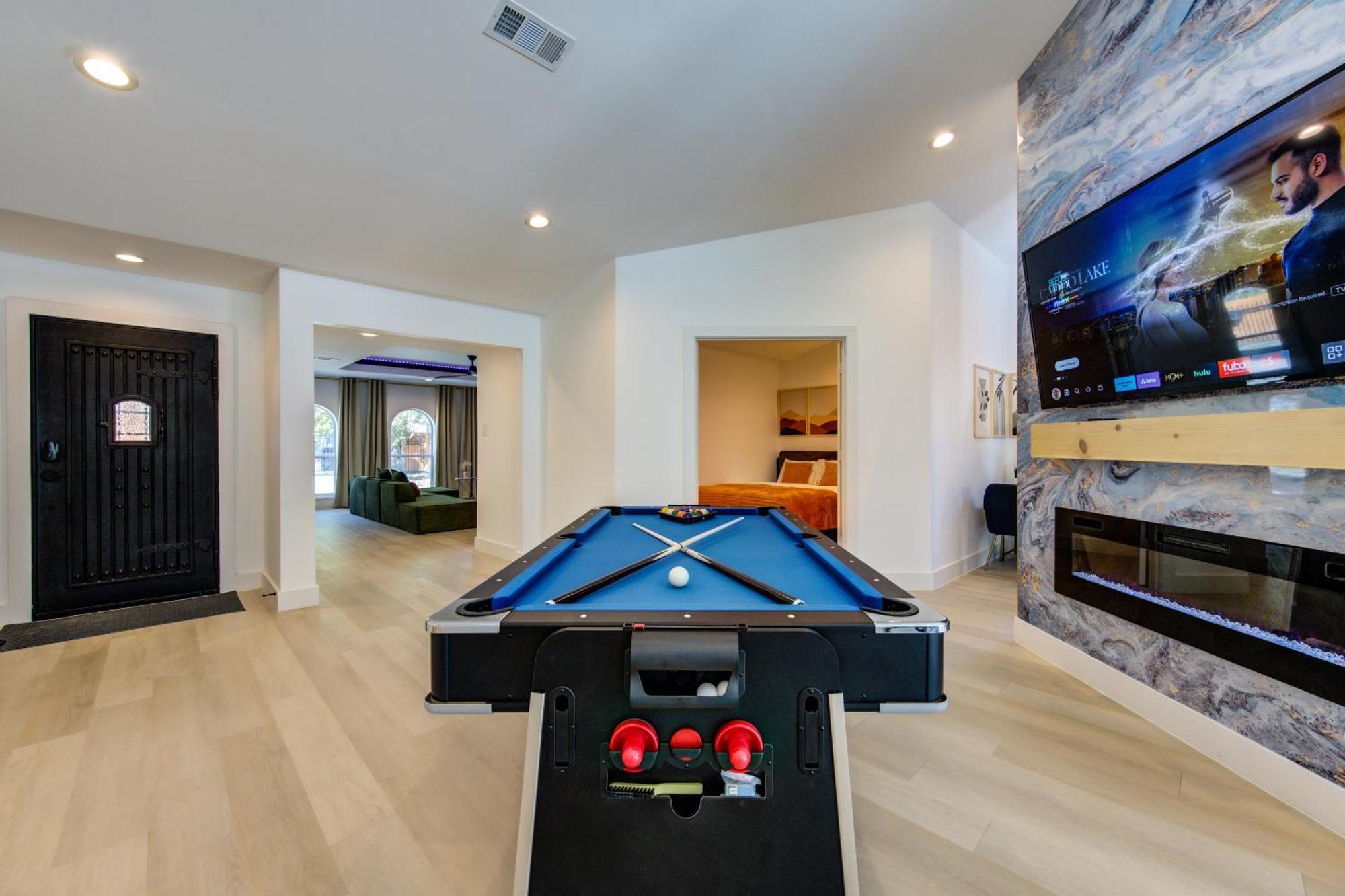 Holiday home Pickleball Paradise Retreat - 4 Bedrooms, 2,5 Baths - Downtown, Heights - Pickleball And Basketball Court, Pool, Minigolf, Karaoke, Fire Pit, Bbq, Billiards, Ping Pong, Hockey, King Bed *