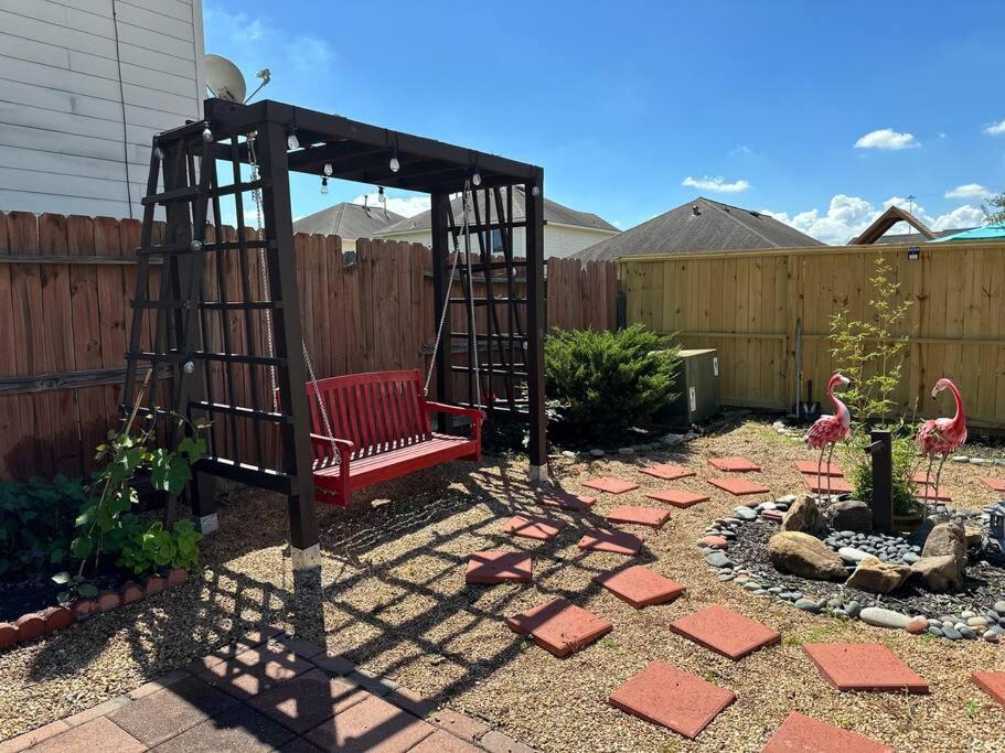 Deja Vu Near Med Center Downtown And Nrg Holiday home *