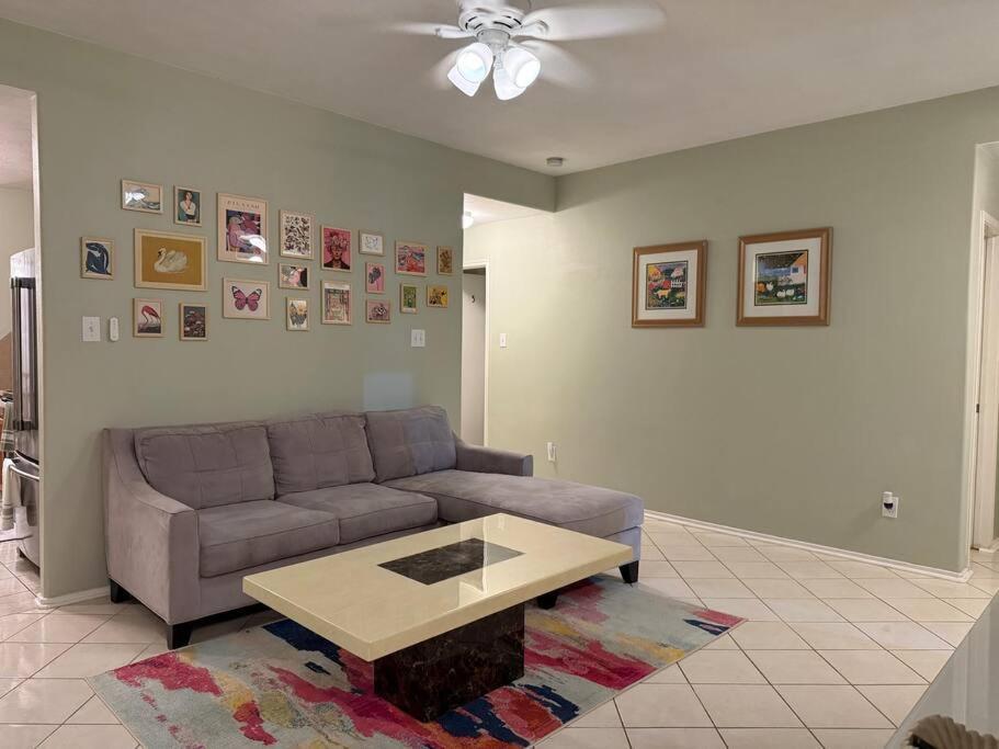 Holiday home Deja Vu Near Med Center Downtown And Nrg *