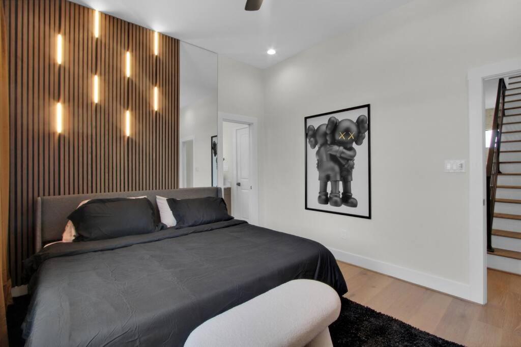 Newly Constructed Winsome Village B Galleria Area Holiday home Houston